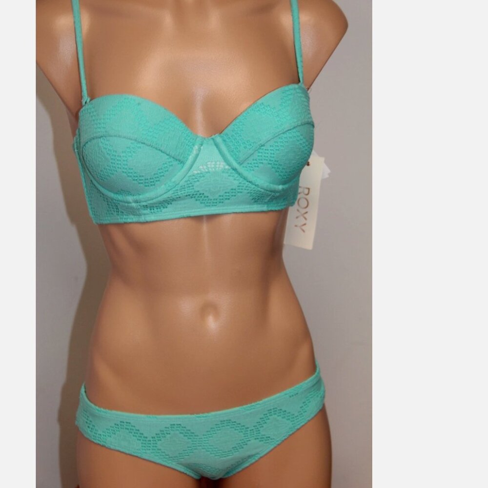NWT Roxy Swimsuit 2pc Bikini Set Cheeky Scooter Underwire Bustia